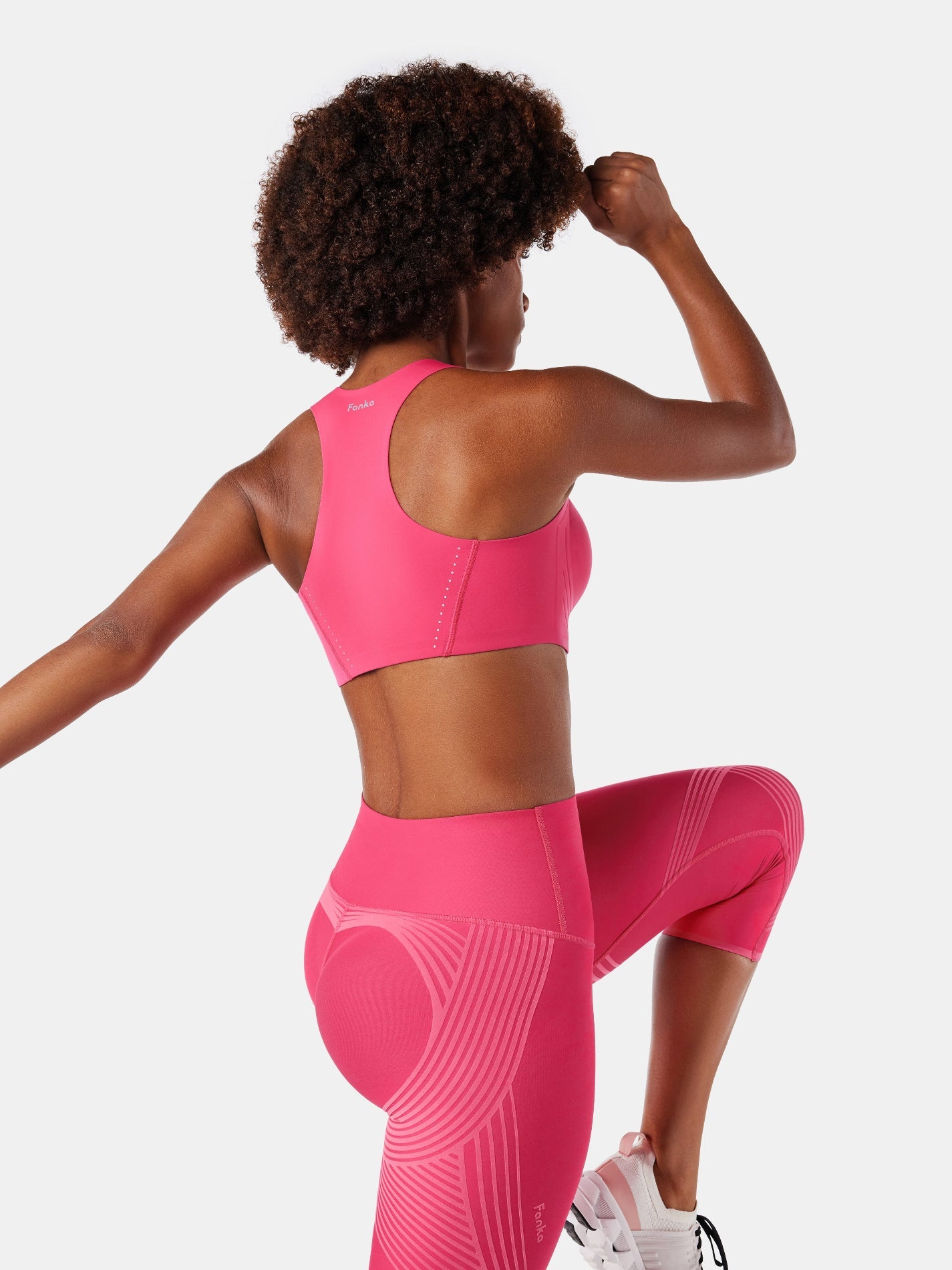 SpeedDry™ Front Zip Sports Bra